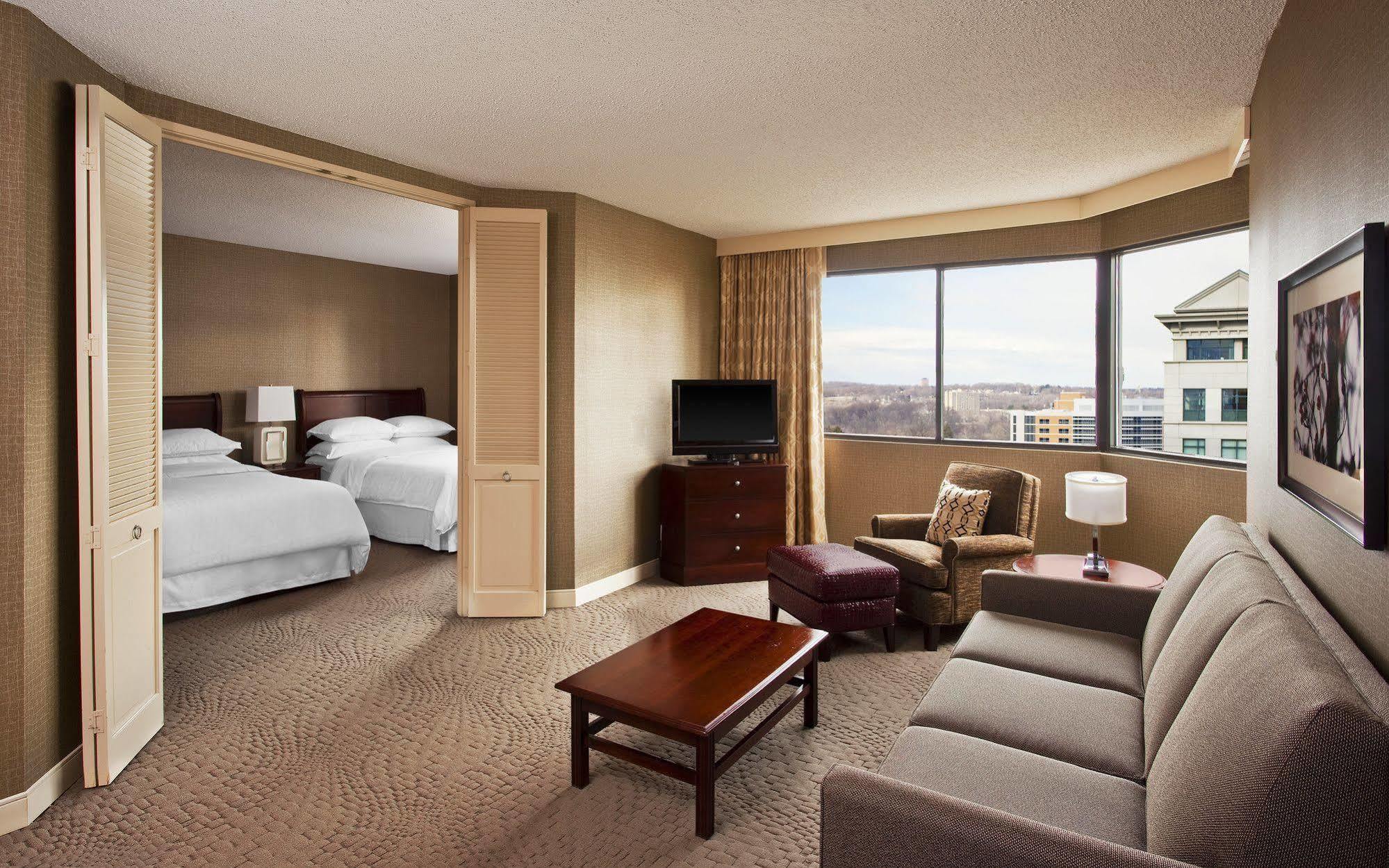 Sheraton Suites Wilmington Downtown Ngoại thất bức ảnh